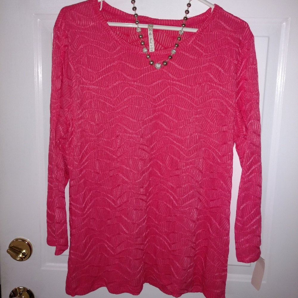 Leo & Nicole Bright Coral Top Brand New Size XL
